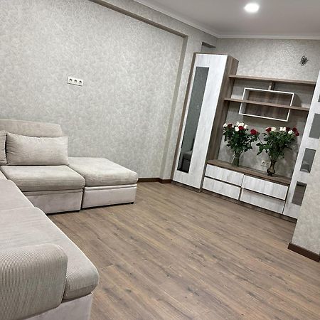 Three Palms Guest House Tbilisi Eksteriør billede